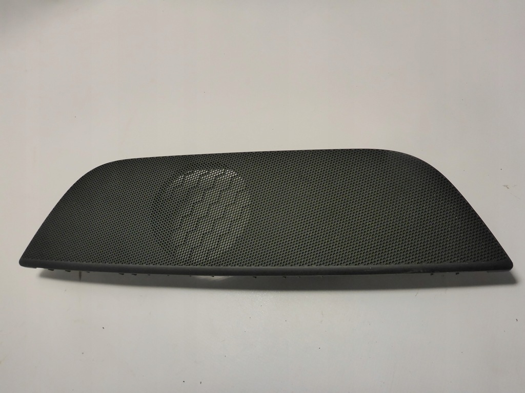 фото №1, Решётка защита динамика audi q3 8u 15-