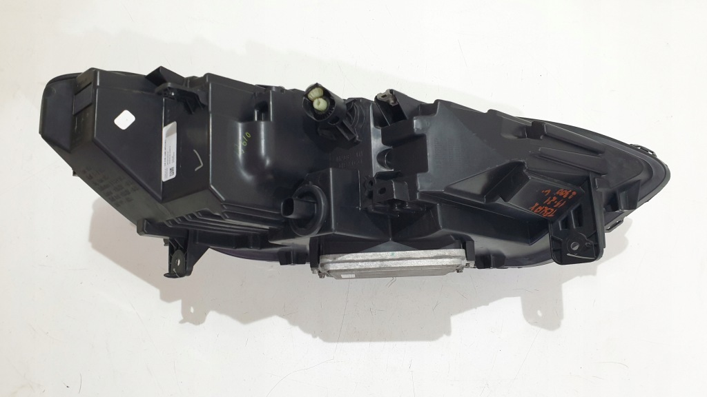 Фара передняя левая перед tesla x 15- 1034318-00-c с Разборки