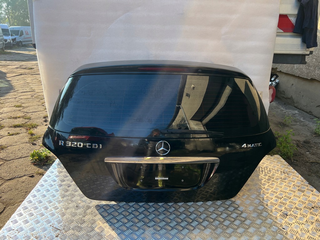 фото №1, Крышка багажника задняя задняя комплектная r klasa w251