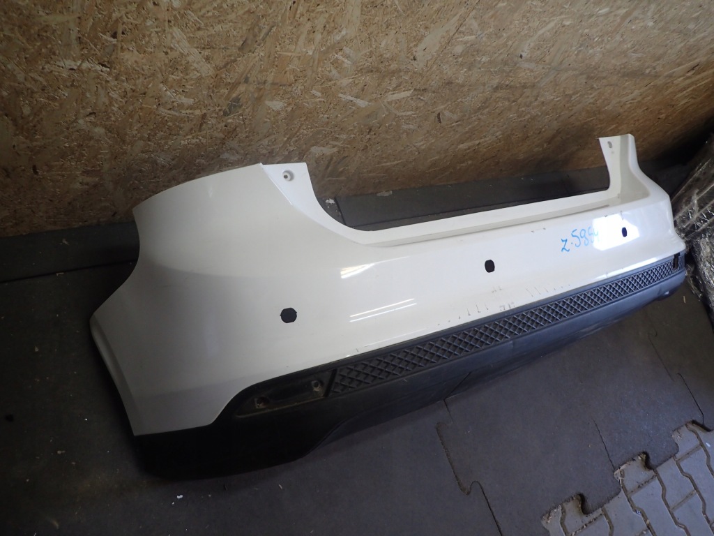 Купити Бампер задня ford focus mk3 hb 11-14