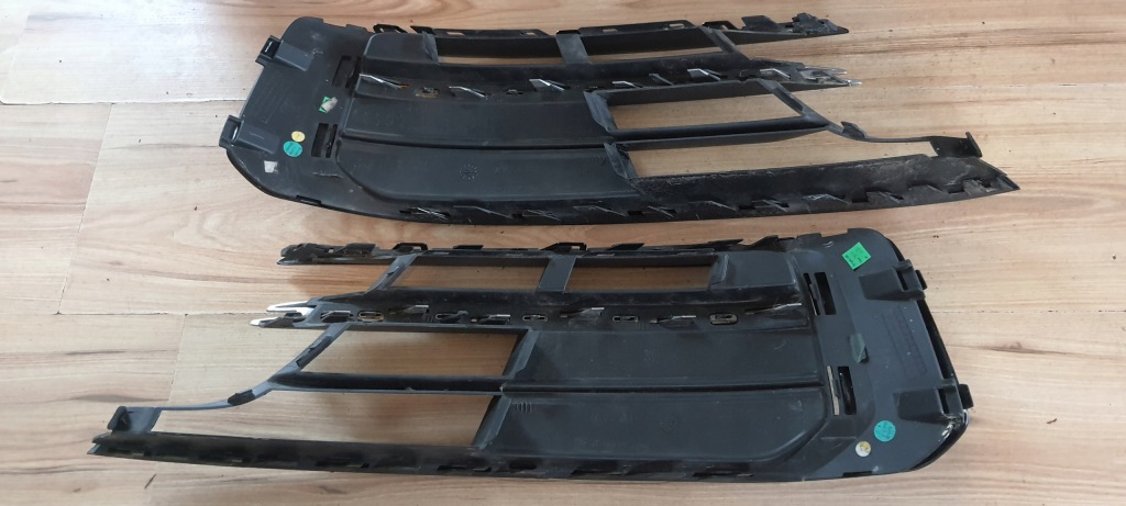 фото №6, Audi a8 d5 решётка бампера левая правая 4n0807679a 4n0807680a