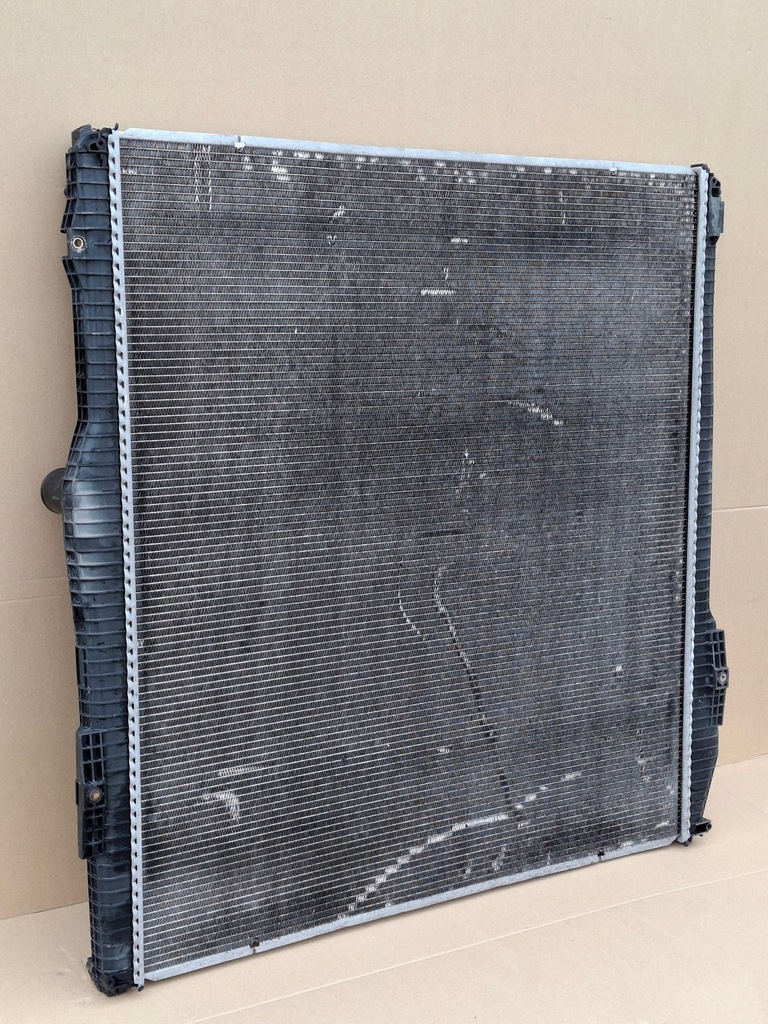 фото №6, Scania r радиатор жидкость wody оригинал 1855518