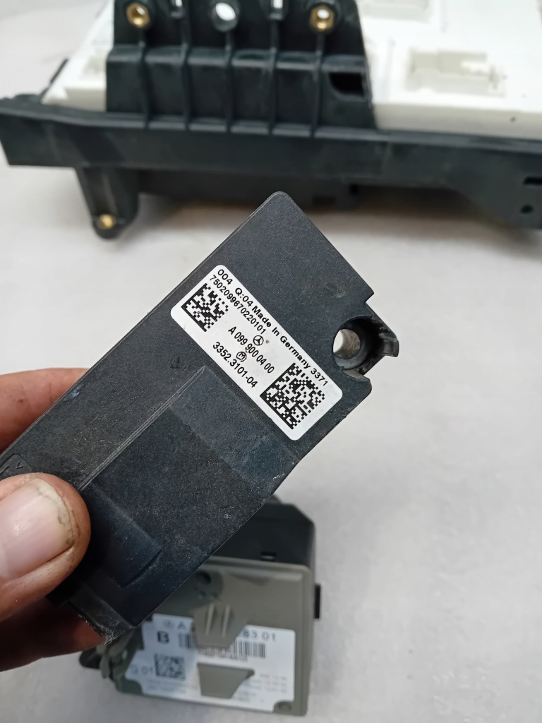 фото №4, Mercedes w176 cdi бортовий комп'ютер замок запалювання ключ набір стартовий