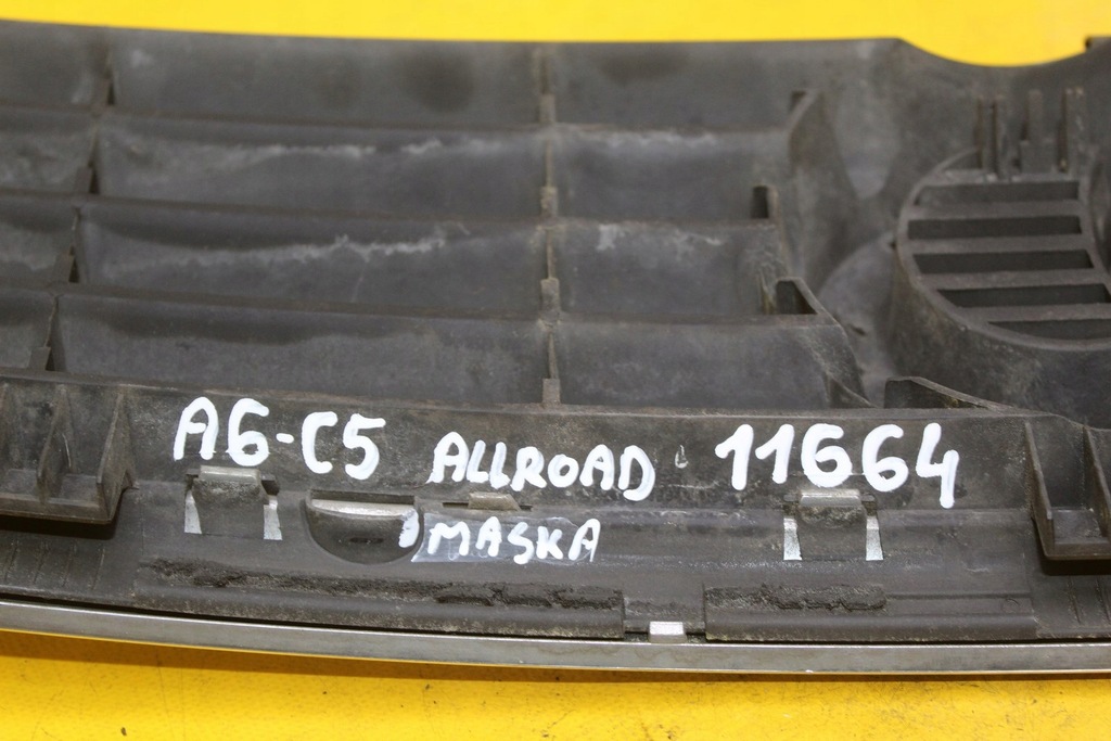 фото №9, Решітка радіатора решітка радіатора капот audi a6 c5 allroad 4z7853651