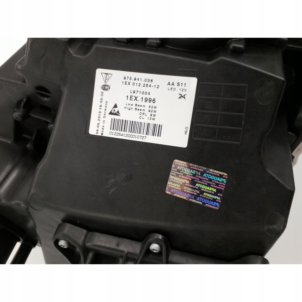 фото №13, Porsche panamera 971 набір фари