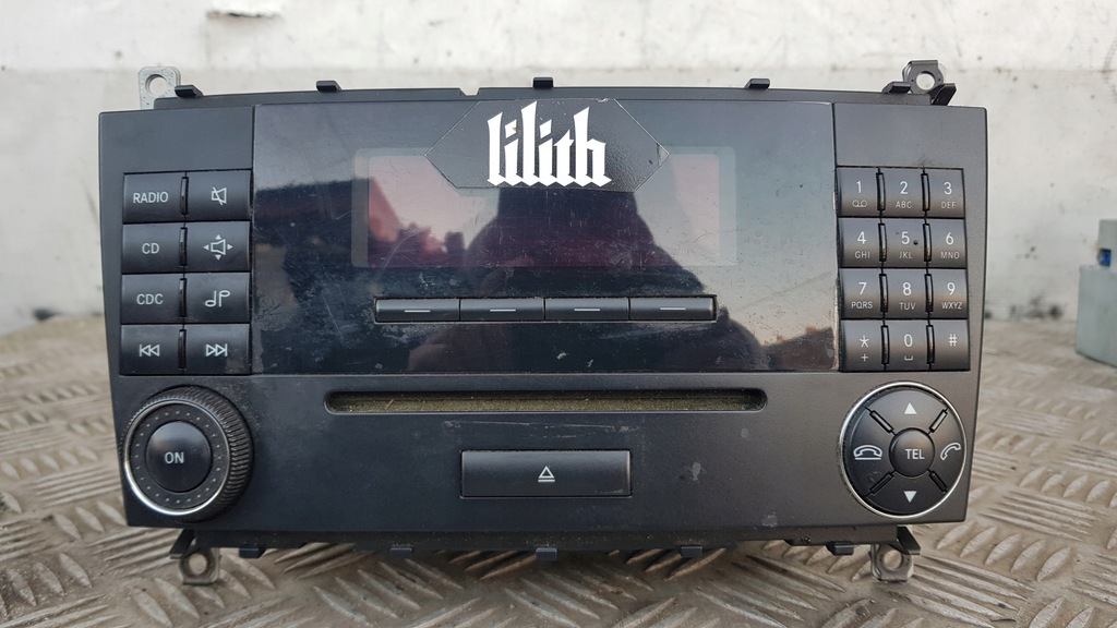 фото №2, Mercedes w203 радио радиопроигрыватель cd a2038705089