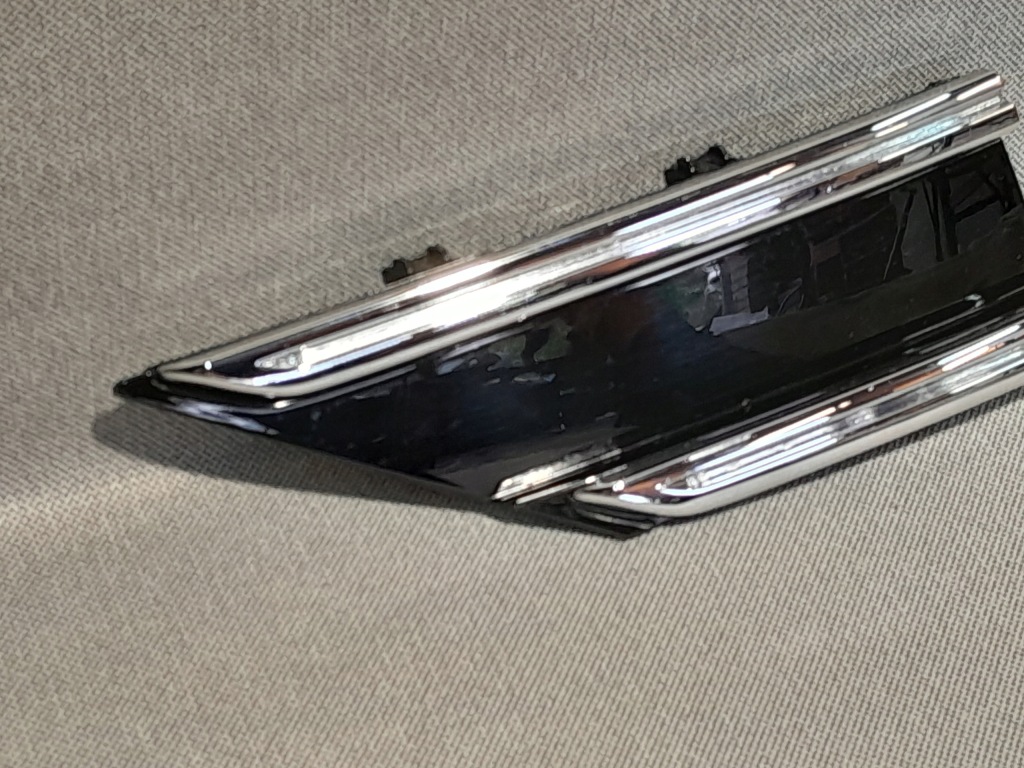 фото №2, Vw arteon r-line lift заглушка фаркоп решітка 3g8807241a