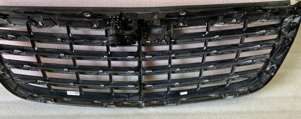 Купить Решётка радиатора w222 v222 x222 s222 решётка радиатора mercedes оригинальный рестайлинг  a2228800383