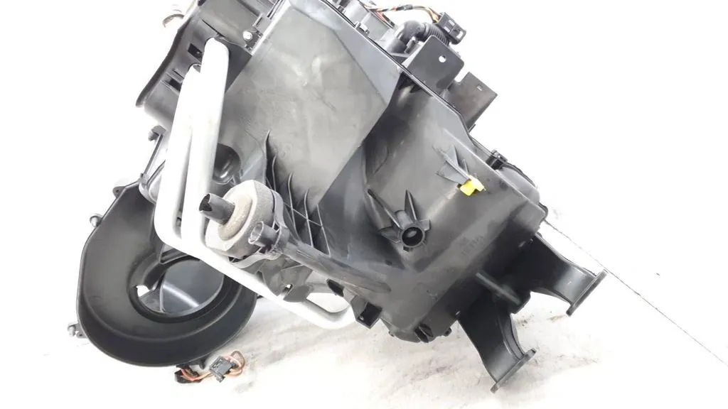 Отопитель opel meriva b 13212690 1.36l бензиновый 2009 Цена