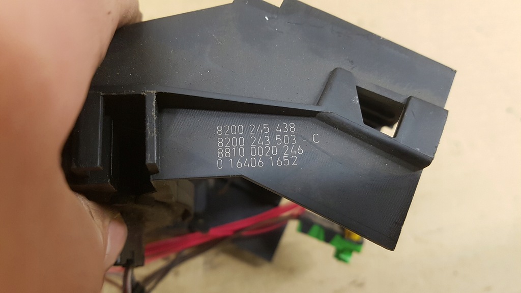 фото №2, Переключатель комбинированный renault clio 3 8200245438