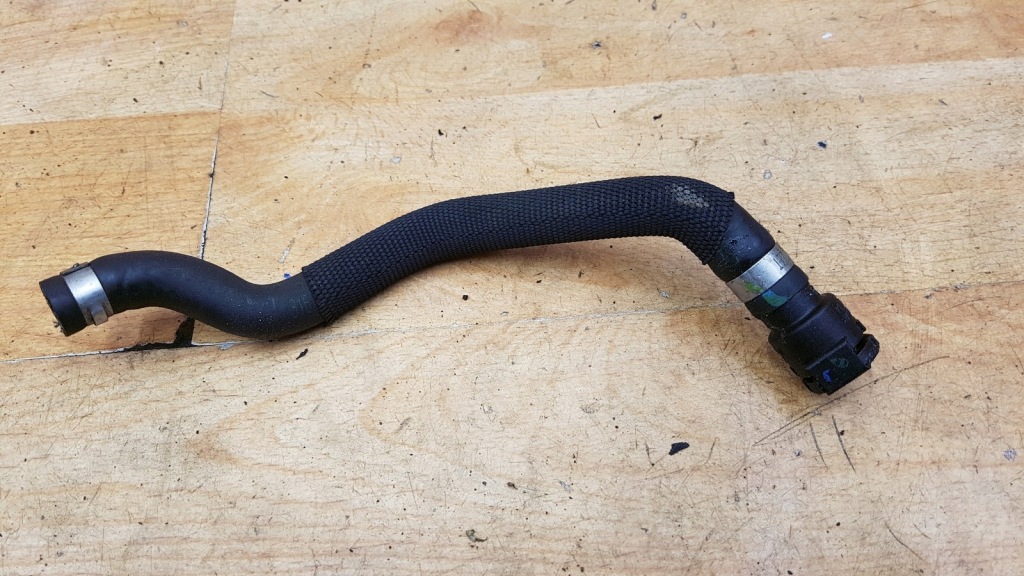 Купити Шланг води радіатора bmw f10 2.0d