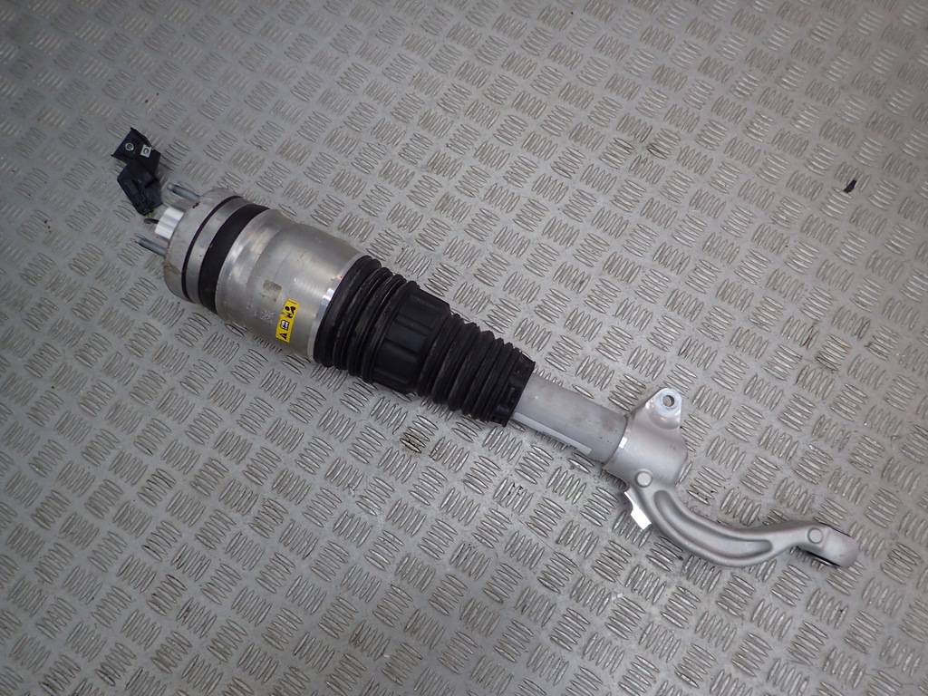 фото №1, Maserati levante амортизатор перед пневмоподушка левый