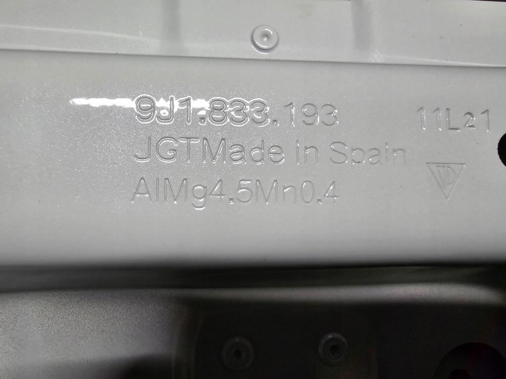 фото №7, Дверь левая задняя porsche taycan 9j1