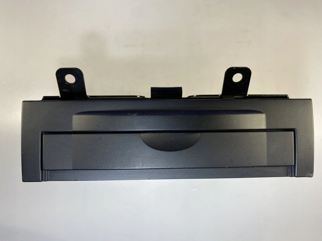 фото №5, Volvo v50 2007 автомагнитола