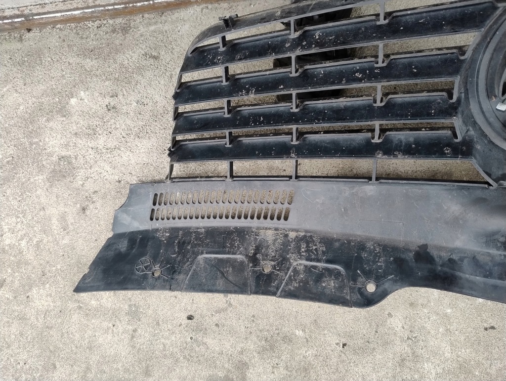 фото №13, Решётка радиатора решётка радиатора volkswagen transporter t5 7h0807101