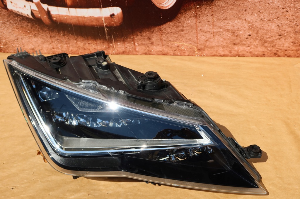 фото №1, Seat leon iii 5f1941008+przetwornica лампа лампы