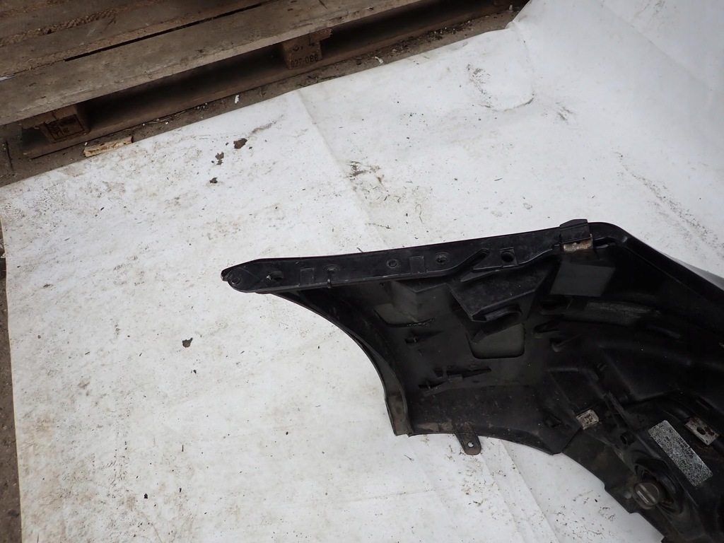 фото №13, Mercedes clk ii 2 c209 w209 02-05 бампер перед передний sprysk pdc