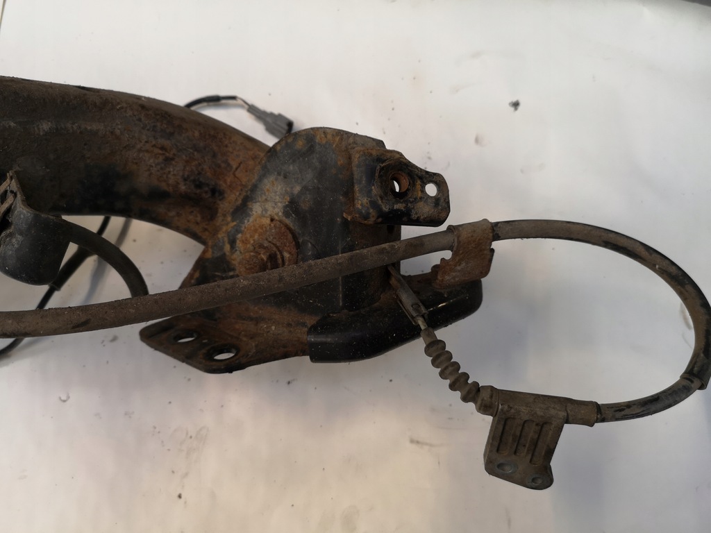 фото №6, Поворотный кулак правый задняя renault koleos 2.0 dci