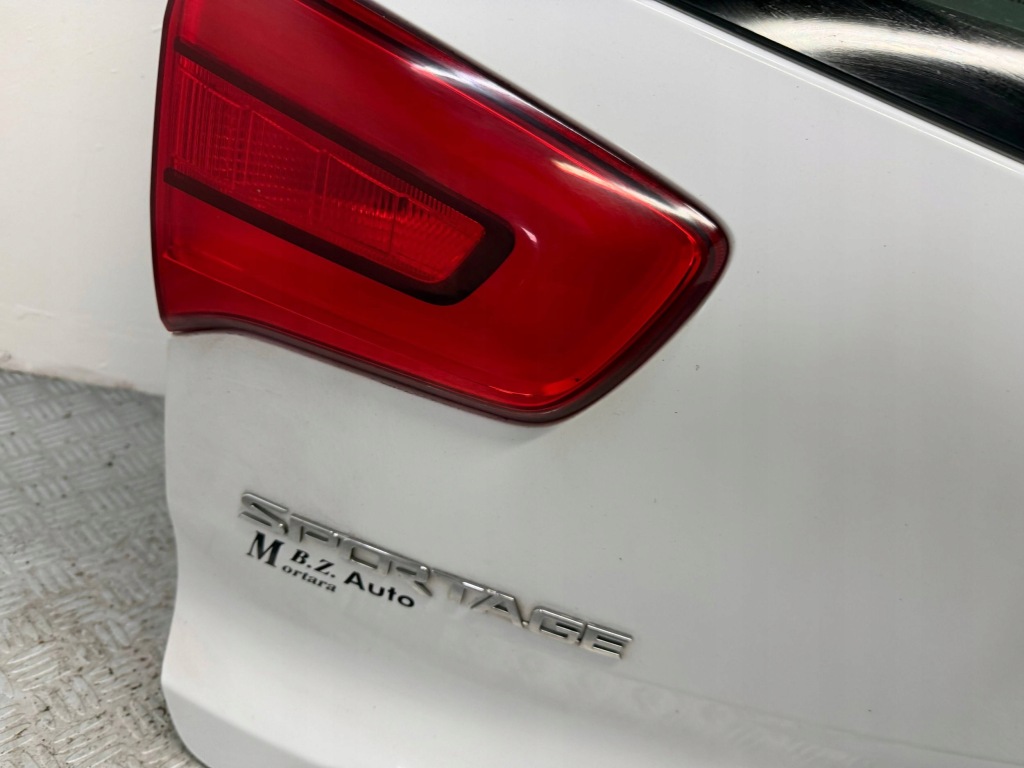 фото №3, Кришка багажника багажника комплектна kia sportage iii wd