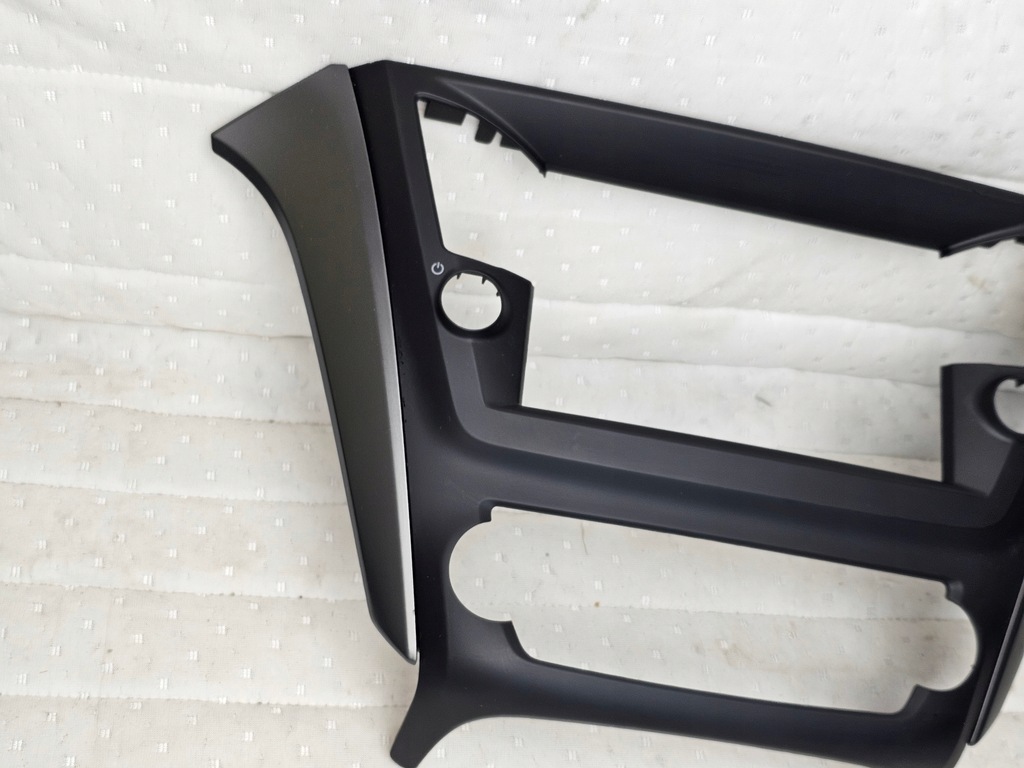 фото №6, Молдинг захист рамка dekor корпус радіо решітка обдув toyota avensis t27