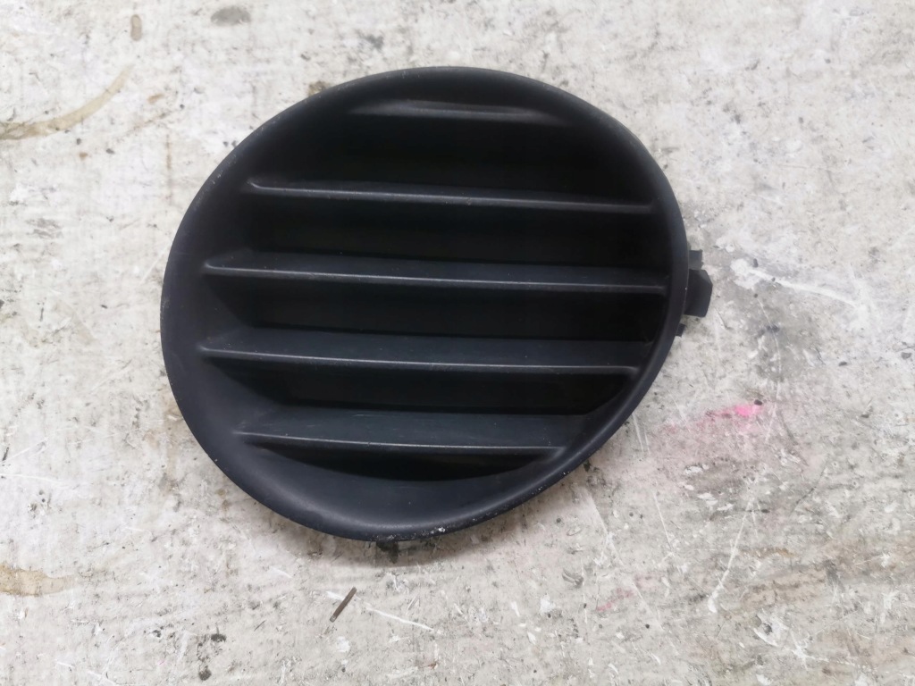 Купити Решітка бампера правий перед renault megane i 97-02