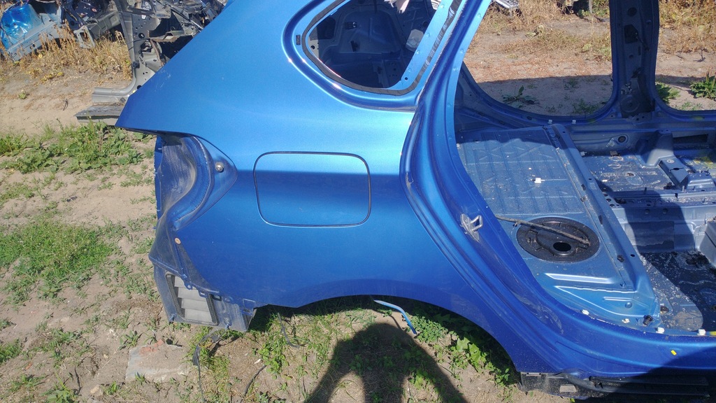 фото №1, Bmw 2 f45 active tourer четверть правая задняя