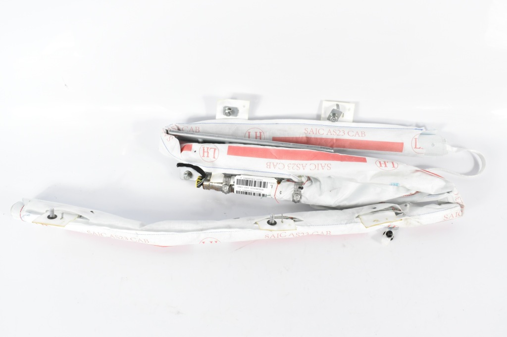 Купить Шторка безопасности воздушная левая mg hs i 2022