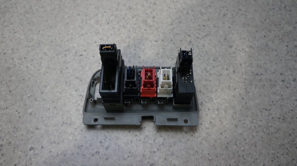 фото №2, Панель кнопок переключателей renault scenic i rx4 - 7700432429