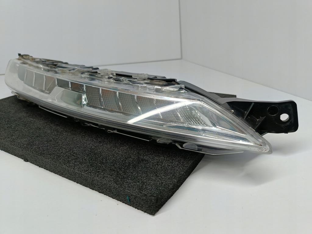 Citroen c4 picasso 2 13- фара фонарь  drl правый перед led 9676036480 Оригинал