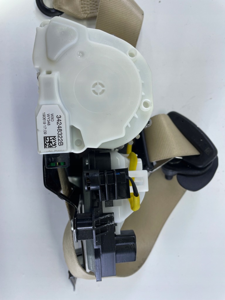 Ремень безопасности натяжитель правая  перед bmw x4 g02 x3 g01 7469960 америка с Разборки