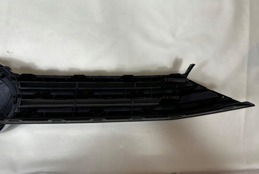 фото №10, Решітка радіатора решітка радіатора vw golf sportsvan 510 510853655b