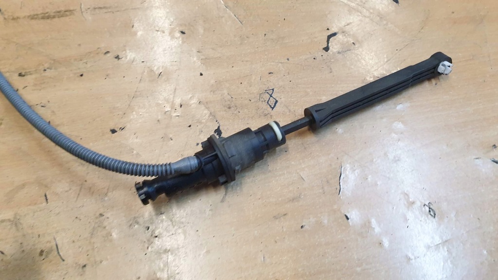 фото №1, Peugeot 208 i циліндр зчеплення помпа 1.4 e-hdi