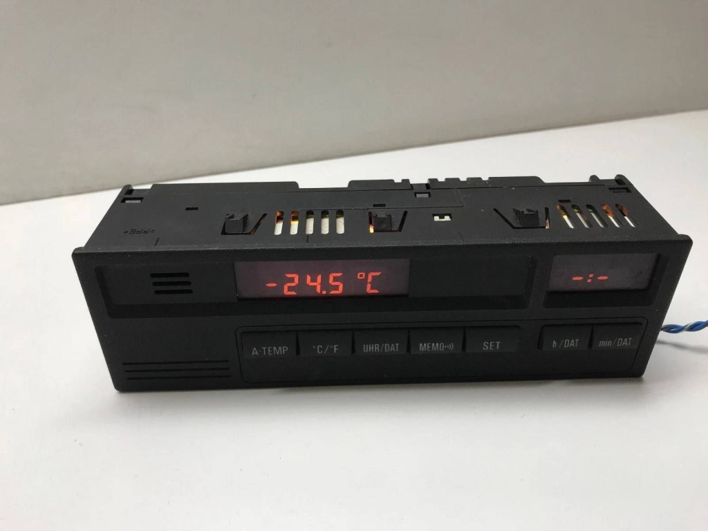 Купить Дисплей часы bmw e36 8363579 / 62.13-8363579 nr837