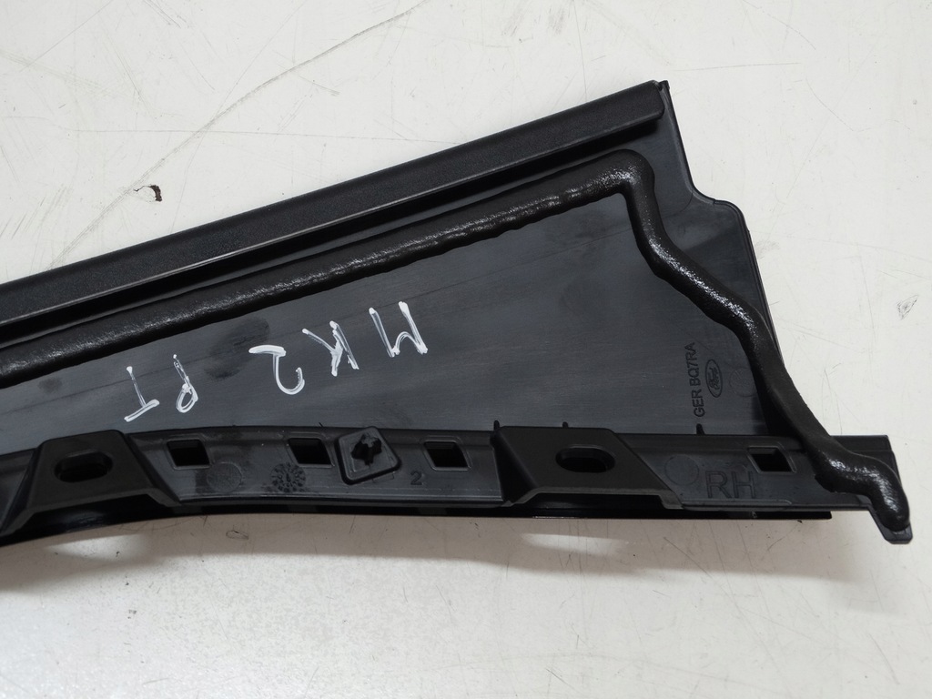 фото №4, Молдинг зовнішня двері правий задня ford kuga ii