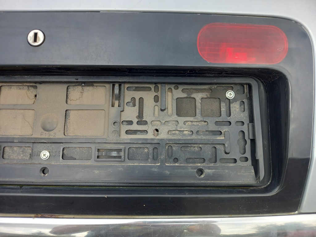 фото №4, Audi a6 c5 lift накладка кришки багажника задня kombi