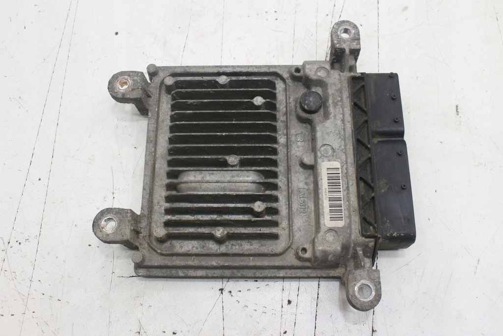 фото №8, Бортовий комп'ютер блок керування двигуна 6519000601 sprinter 906