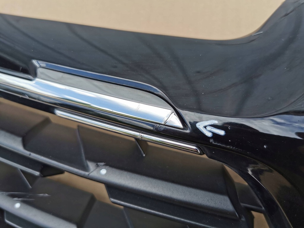 фото №10, Renault captur ii 19- решётка радиатора решётка радиатора бампера перед 623105565r