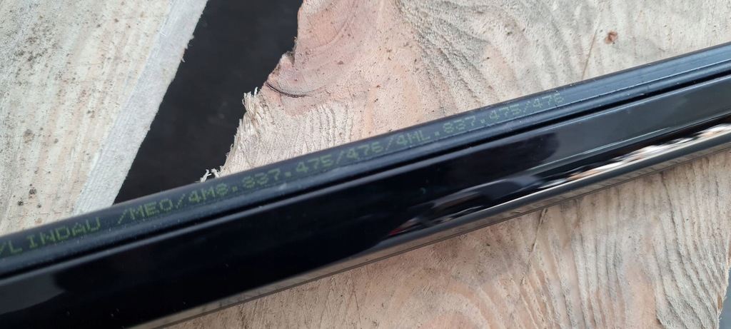 фото №14, Sq8 4m rsq8 q8 молдинг уплотнитель дверь левая перед sline 24r 4m8837475c