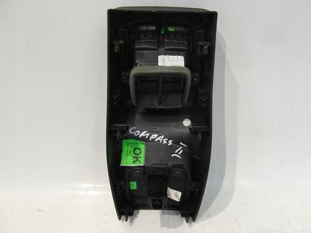 фото №4, Jeep compass ii 17- решётка обдув разъём usb