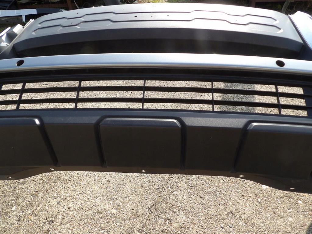 Бампер перед передний хром решётка mitsubishi asx рестайлинг  2019- с Разборки