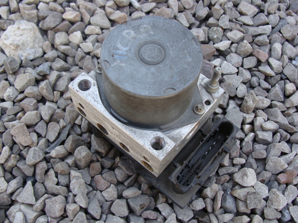 фото №1, Abs nissan micra k12 47660 ax600 0265800319 !!!