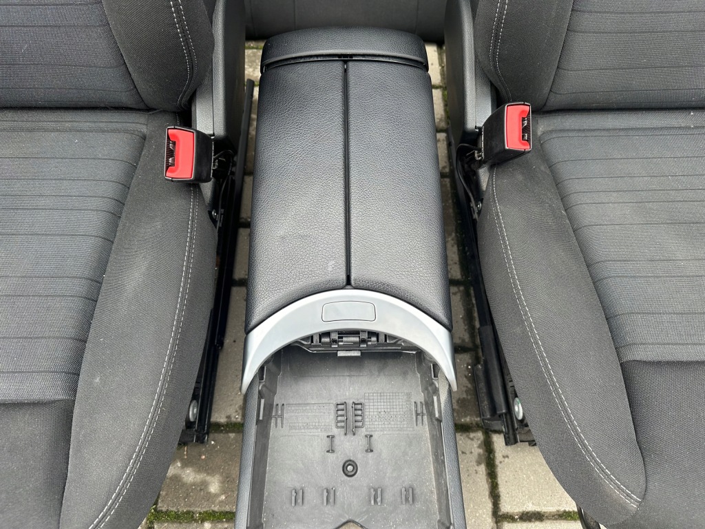 фото №6, Mercedes c klasa w205 сидіння сидіння оббивка підлокітник kombi