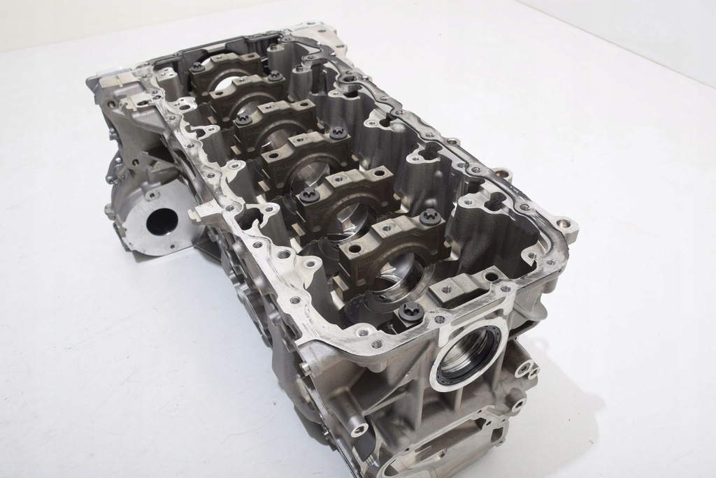 фото №11, Bmw g20 g30 g11 g01 g05 g07 3.0d b57 блок двигателя