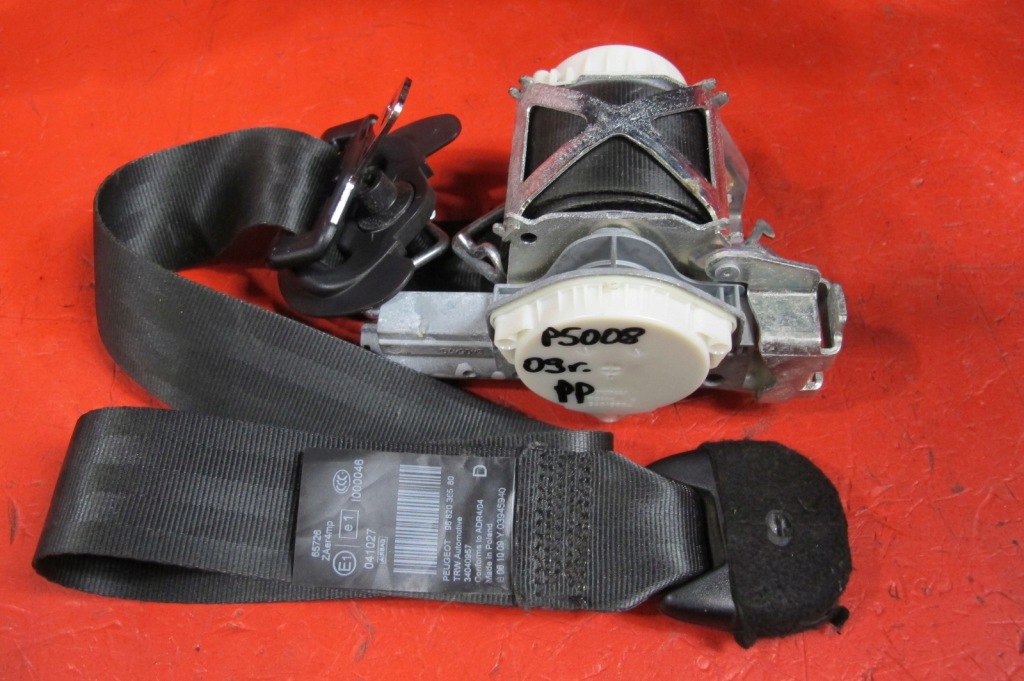 фото №8, Peugeot 5008 i 1 0u 0e подушки безопасности ремни консоль приборная панель приборная панель подушка безопасности навигация