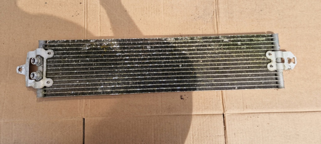 фото №1, Радиатор масла audi q7 3.0tdi bug