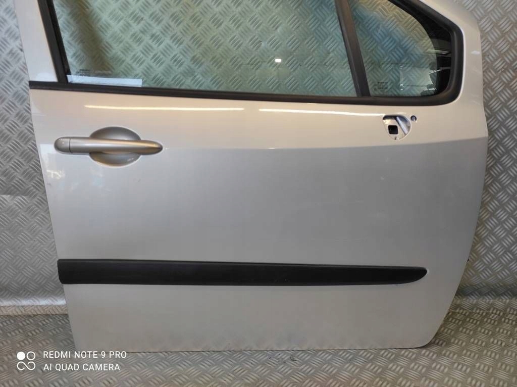 фото №1, Renault modus 2004-2012 дверь передние правое перед пассажира цвет ted69 10r