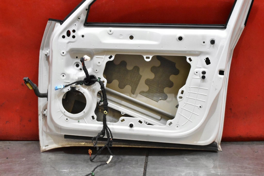 Дверей праве  перед передні ls9r vw id3 id.3 19-21 Зі Шроту