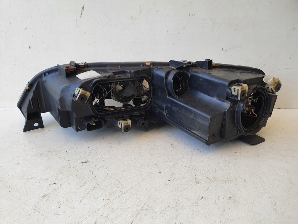 фото №3, Mazda vi лампа права перед f014002473 r оригінал