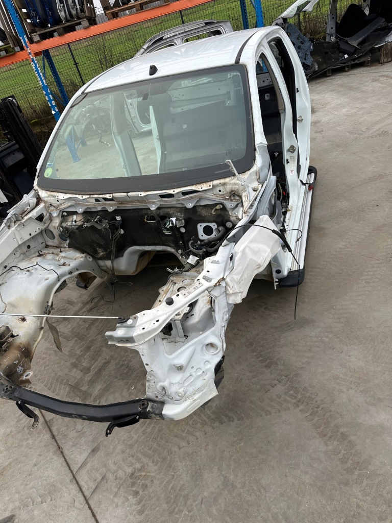 фото №1, Isuzu d-max dmax ii 11-19 кабіна дах чверть права поріг блок двигуна правий лівий