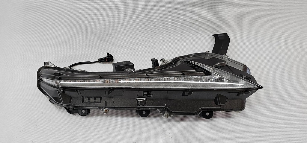 фото №1, Lexus nx лампа перед правая drl led fv 14+